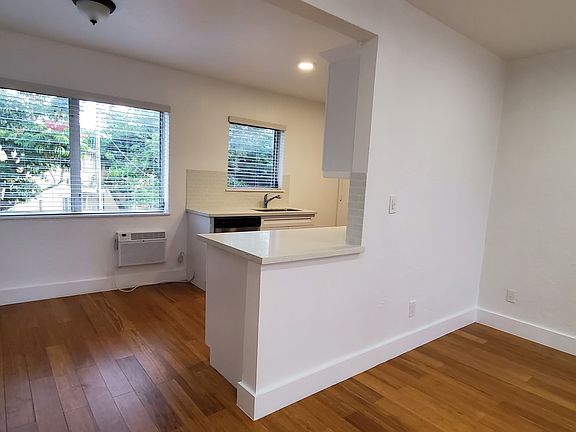 4th image of 130 Santillane Ave #3