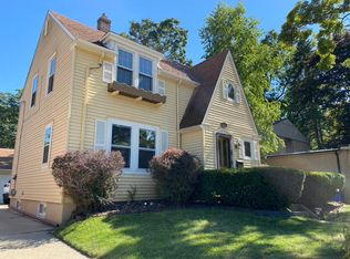 4523 Harding Rd, Kenosha, WI 53142