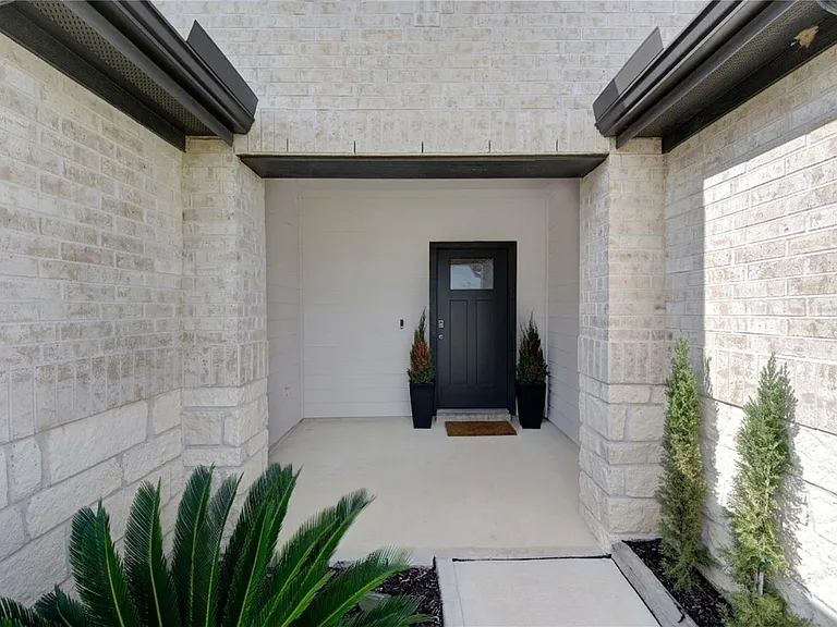 29910 Ousel Falls Ln — Photo 6