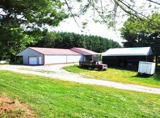 45 Greenery Ln, Sparta, NC 28675