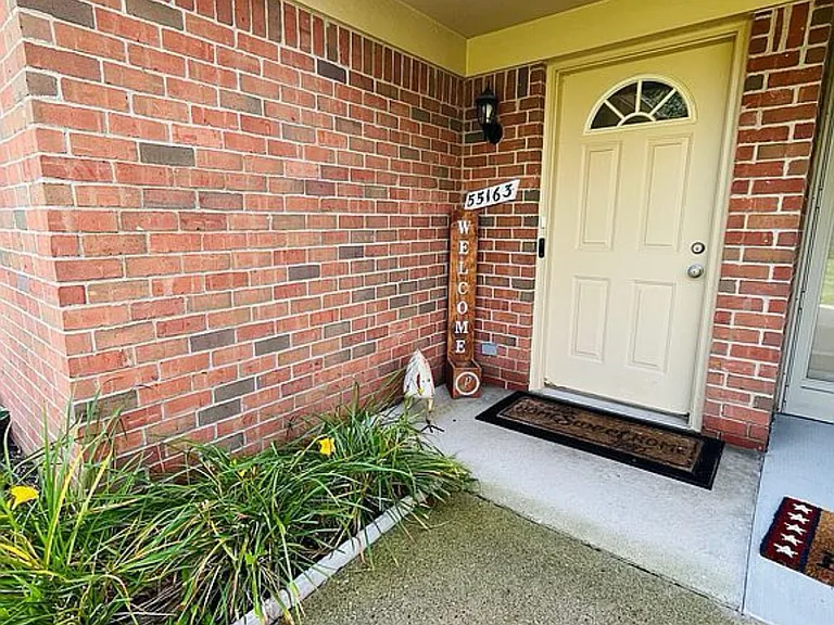 55163 Westchester Dr #58 — Photo 2