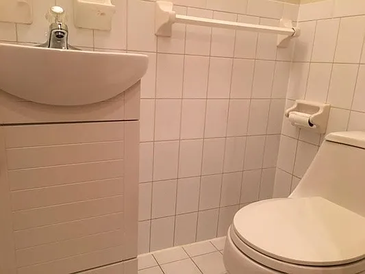 Rented by Dolores Buonocore, LREB | media 50