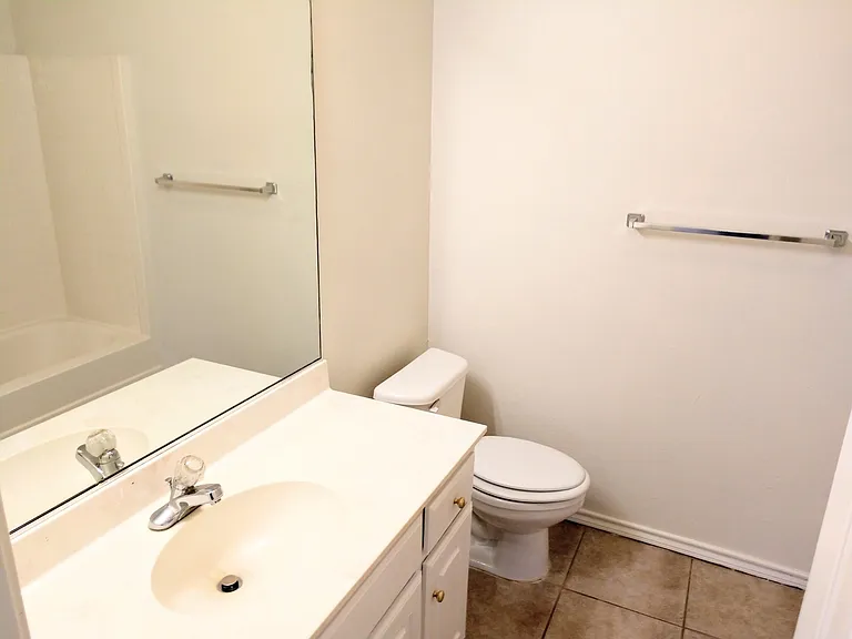 3908 Stuart Rd — Photo 11