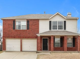 6736 Ambercrest Dr, Arlington, TX 76002
