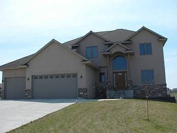 2nd image of 1321 Deerview Ct SE