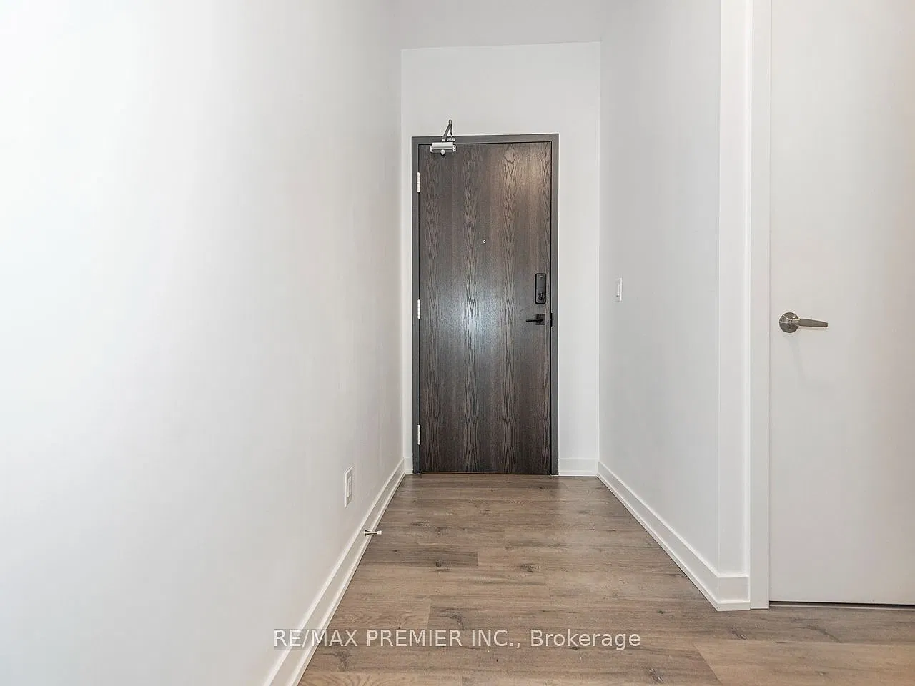2 bed, $2,295 — Photo 4