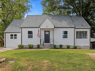 9 S Brooks Ave, Chattanooga, TN 37411