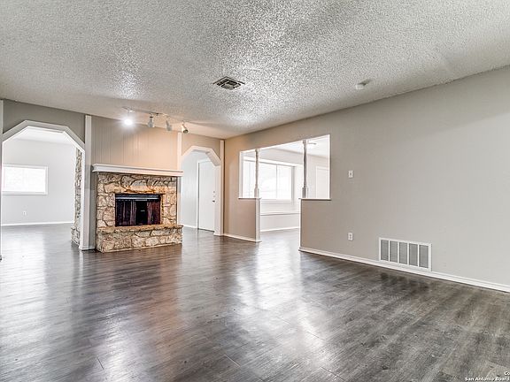 5th image of 6730 STONE LAKE DR