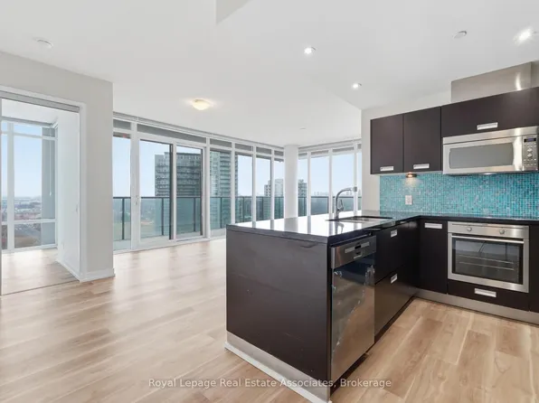 90 Park Lawn Rd, Toronto, ON