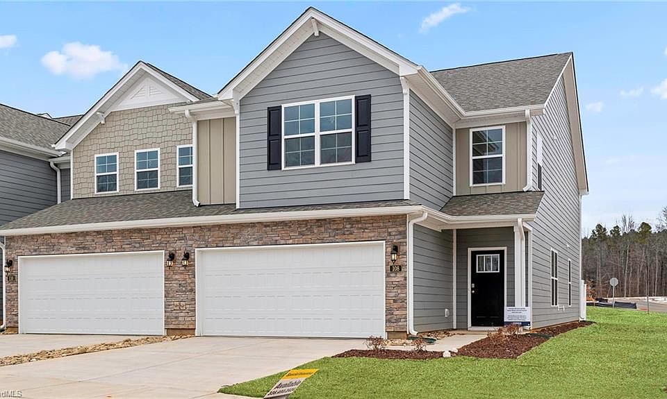 1st image of 110 Lemongrass Ln