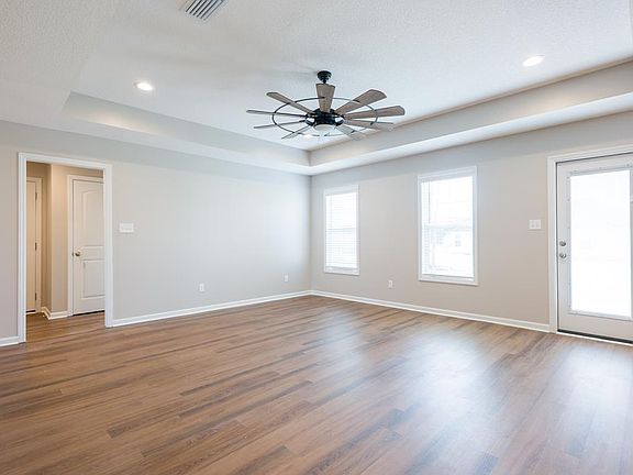 2nd image of 5093 Madalyn Way