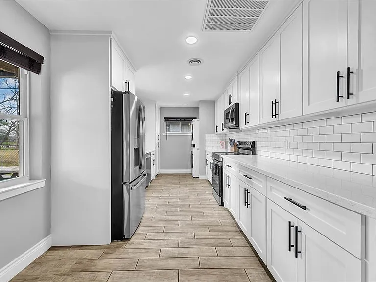 Electric Cooktop and Refrigerator included