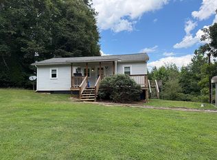 44 Oak Hill Rd, Nebo, NC 28761