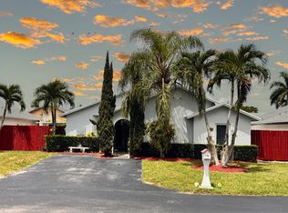 24980 SW 127th Ct, Homestead, FL 33032