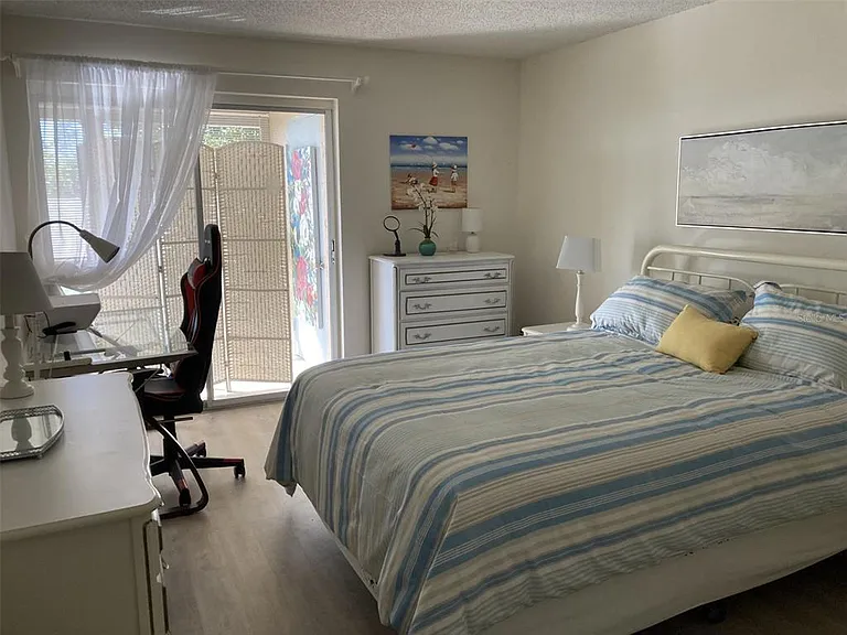 304 47th Avenue Dr W #307 — Photo 10