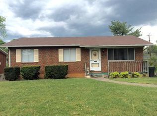 5328 Plantation Rd, Roanoke, VA 24019