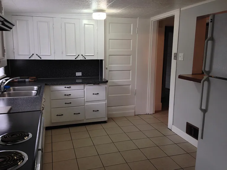 2024 NE Emerson St — Photo 8