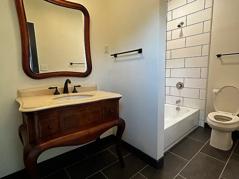 Full Bath with tub