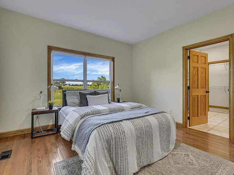 2453 Ryan Rd SE — Photo 22
