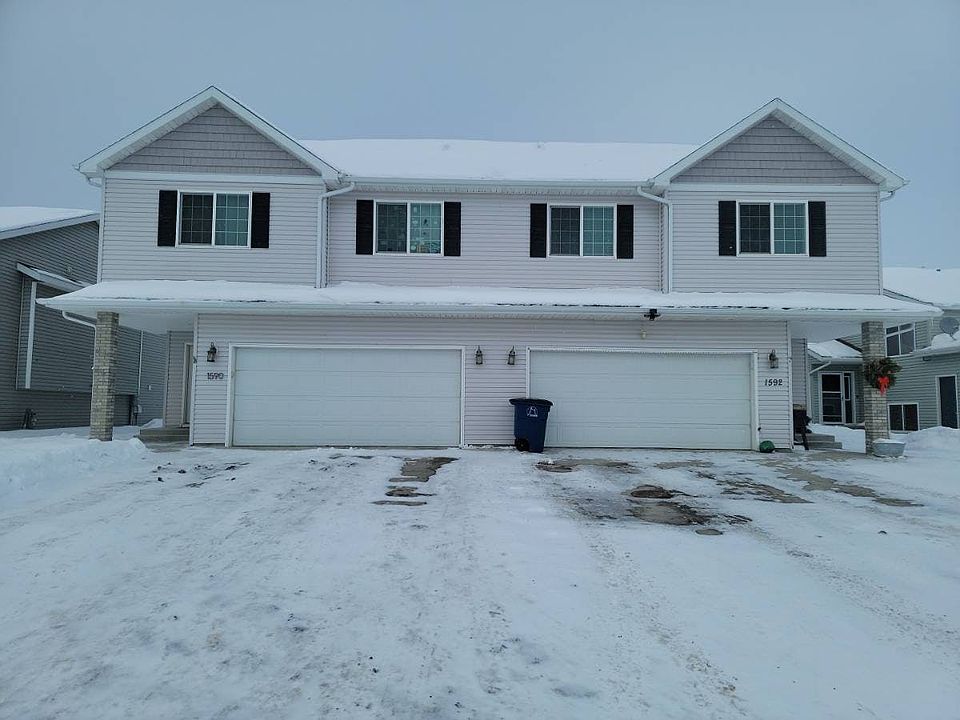 1st image of 1590 35th Ave S