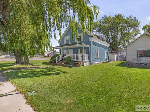 305 S Park Ave, Shelley, ID 83274