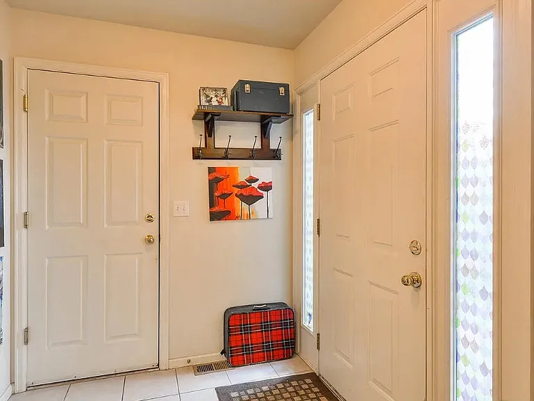 2930 W Stuart St #3 — Photo 2