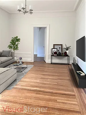 Rented by CitySites Real Estate Group | media 3