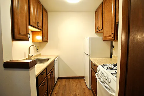 2545 N. Frederick Ave. Photo 1