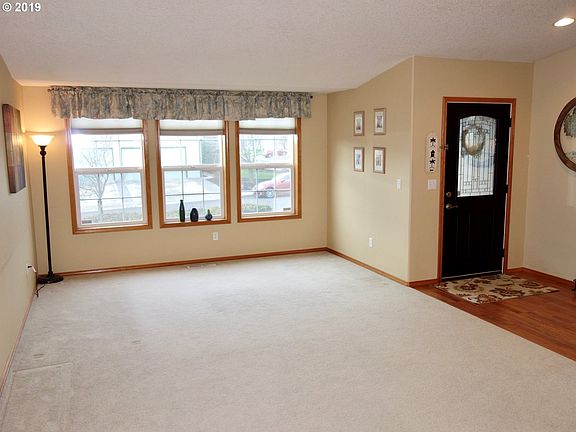 3rd image of 11113 NW 36th Ave