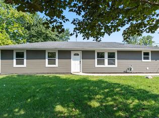 685 E Wendall Jacob Ave, Angola, IN