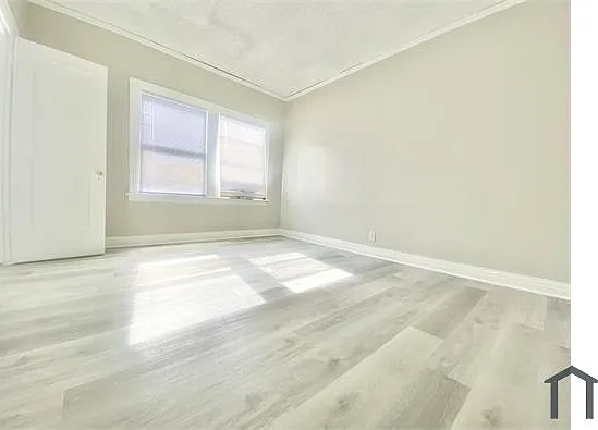 240 S New Hampshire Ave — Photo 7