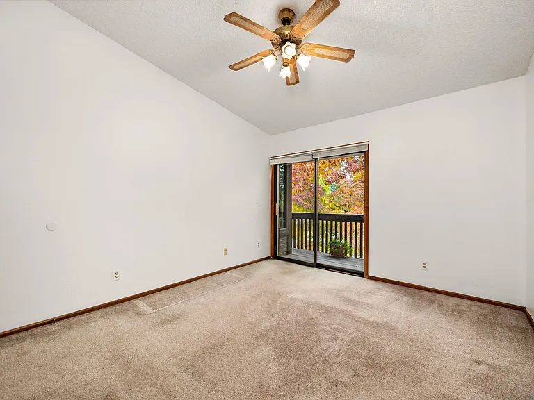 1075 S Garrison St #203 — Photo 17