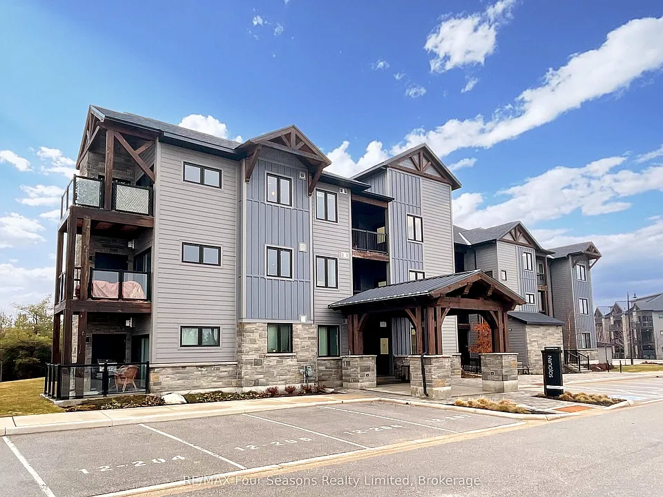 12 Beausoleil Ln #107