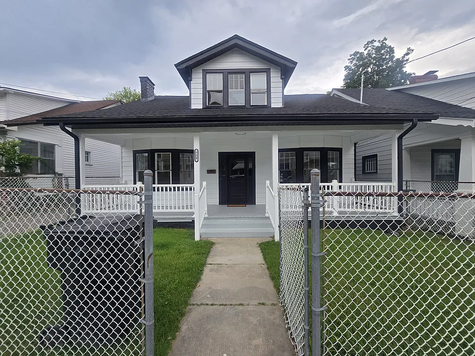 724 Temple Ave
