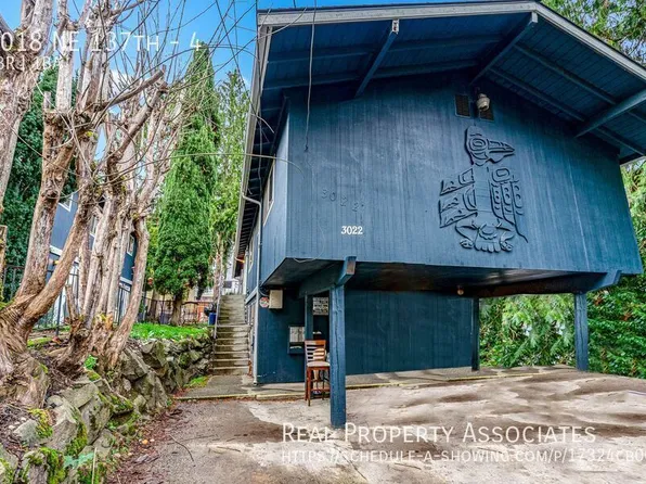 3018 NE 137th St APT 4, Seattle, WA 98125