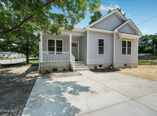 401 Singletary St SE, Wilson, NC 27893