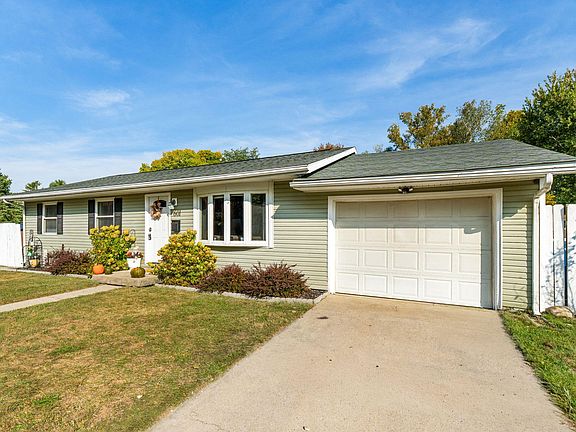 5th image of 601 Heritage Dr
