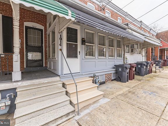 3rd image of 1014 Brown St