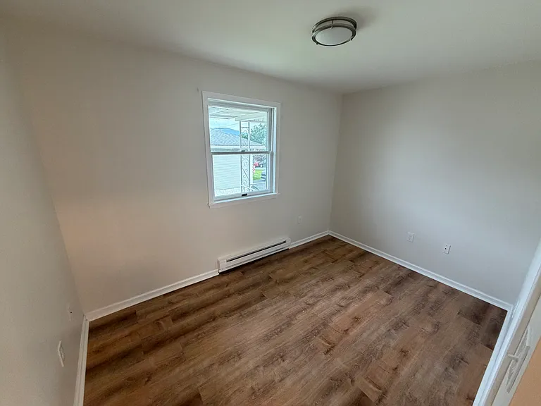 600 Sherwood Ave #604-1 — Photo 16