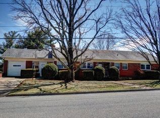 840 S Dogwood Dr, Harrisonburg, VA 22801