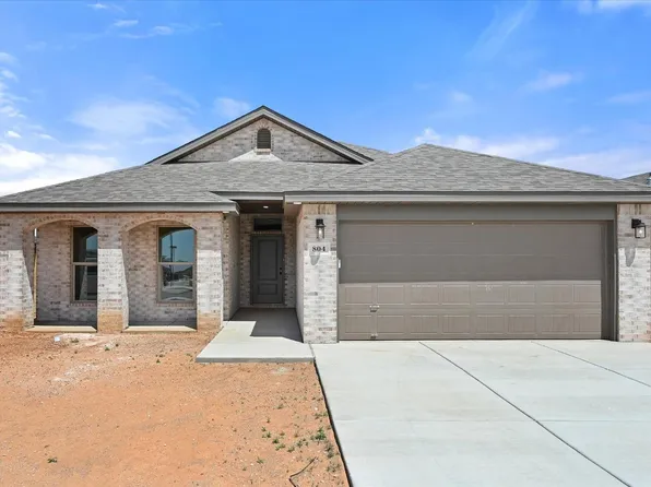 804 E 32nd St, Wolfforth, TX 79382