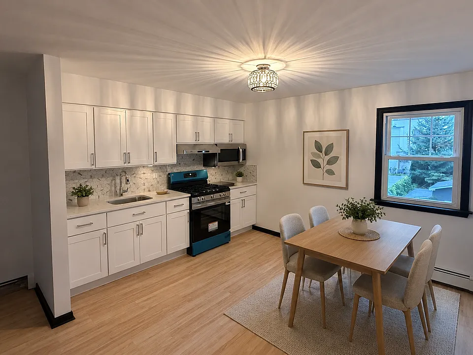 106 Lincoln St #2