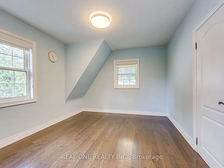 308 Morrison Rd — Photo 37