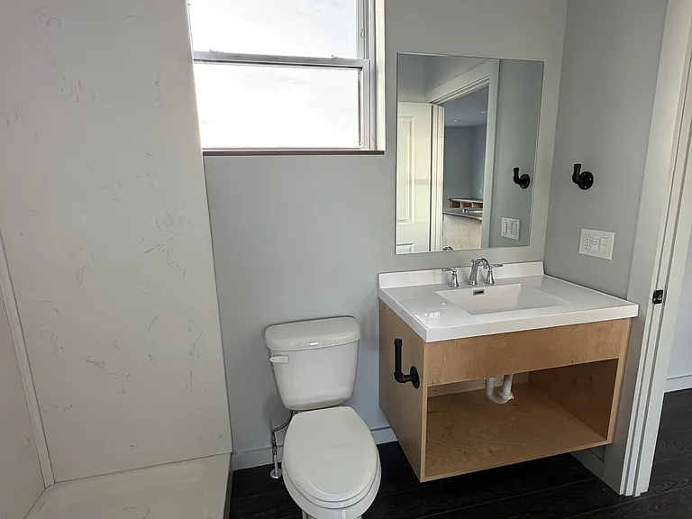 1301 S Walnut St #203 — Photo 8