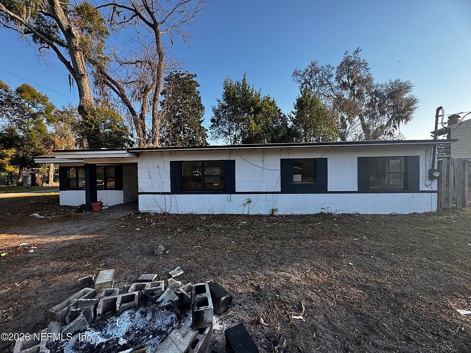 1st image of 1607 RIVER BLUFF Road N