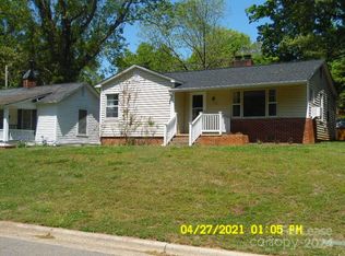 721 E Sharpe St, Statesville, NC 28677