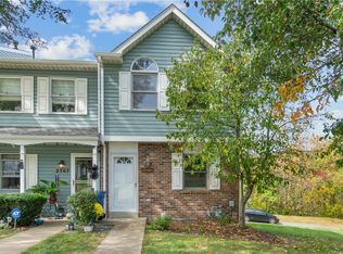 2565 Hawthorne Dr, Oakdale, PA 15071
