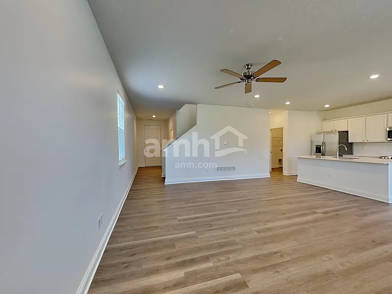 1373 Park Pl S — Photo 6