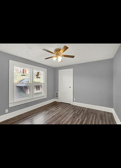 3120 Ruckle St — Photo 22
