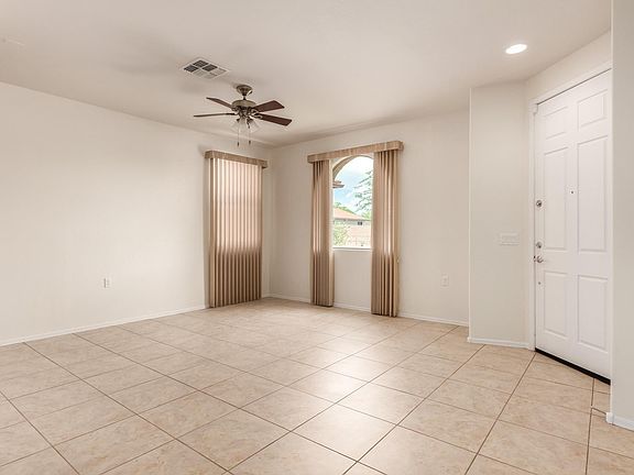 4th image of 14005 E Stanhope Blvd